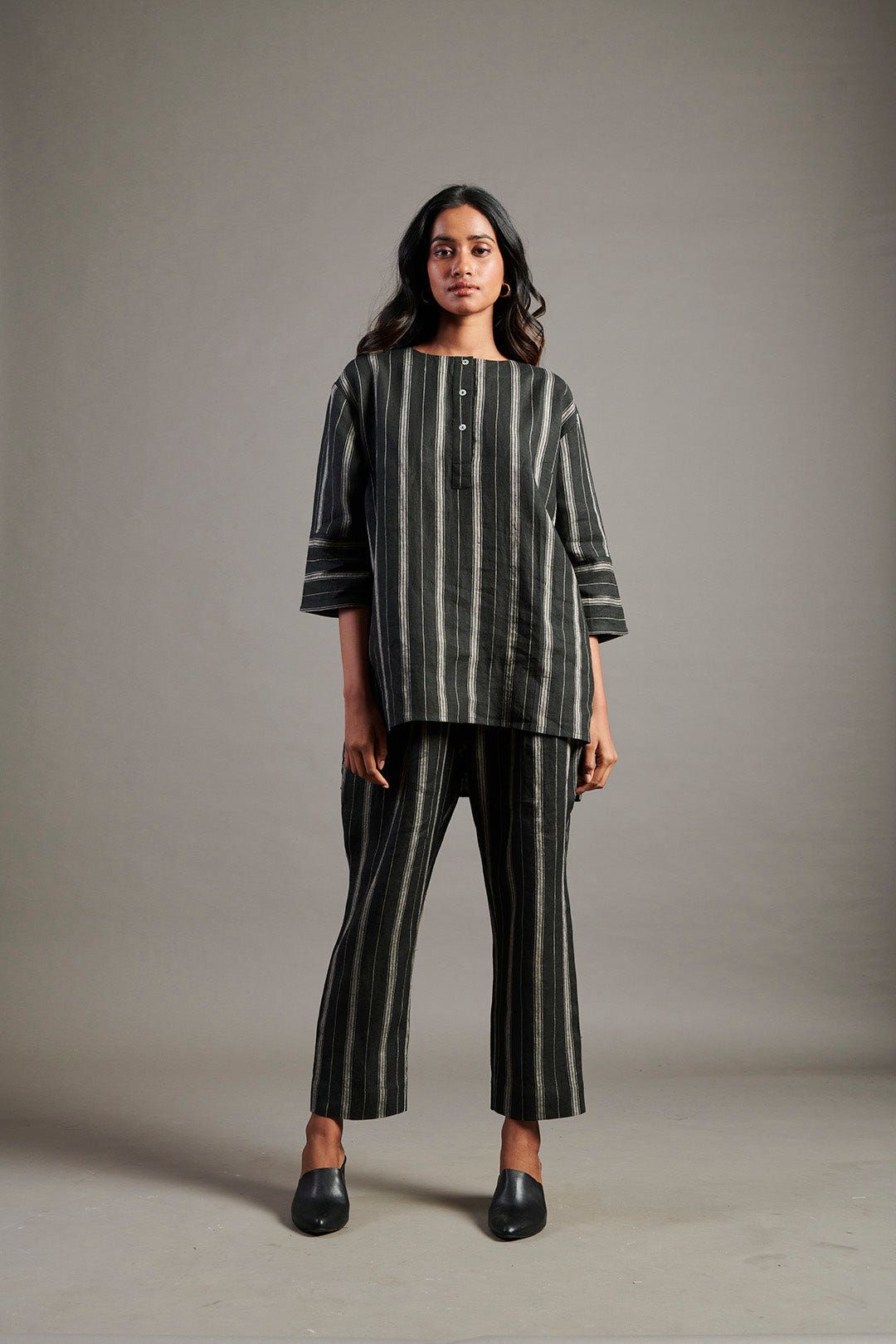 Dhaari Linen Pleated Pants - Sale - image 1