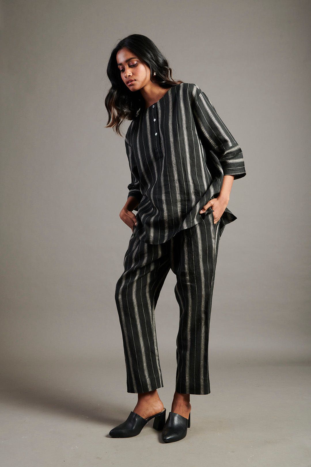 Dhaari Linen Pleated Pants - Sale - image 5