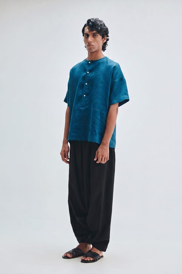 Saphed — Indigo Linen Men's Half Sleeves Panelled Shirt Kurta