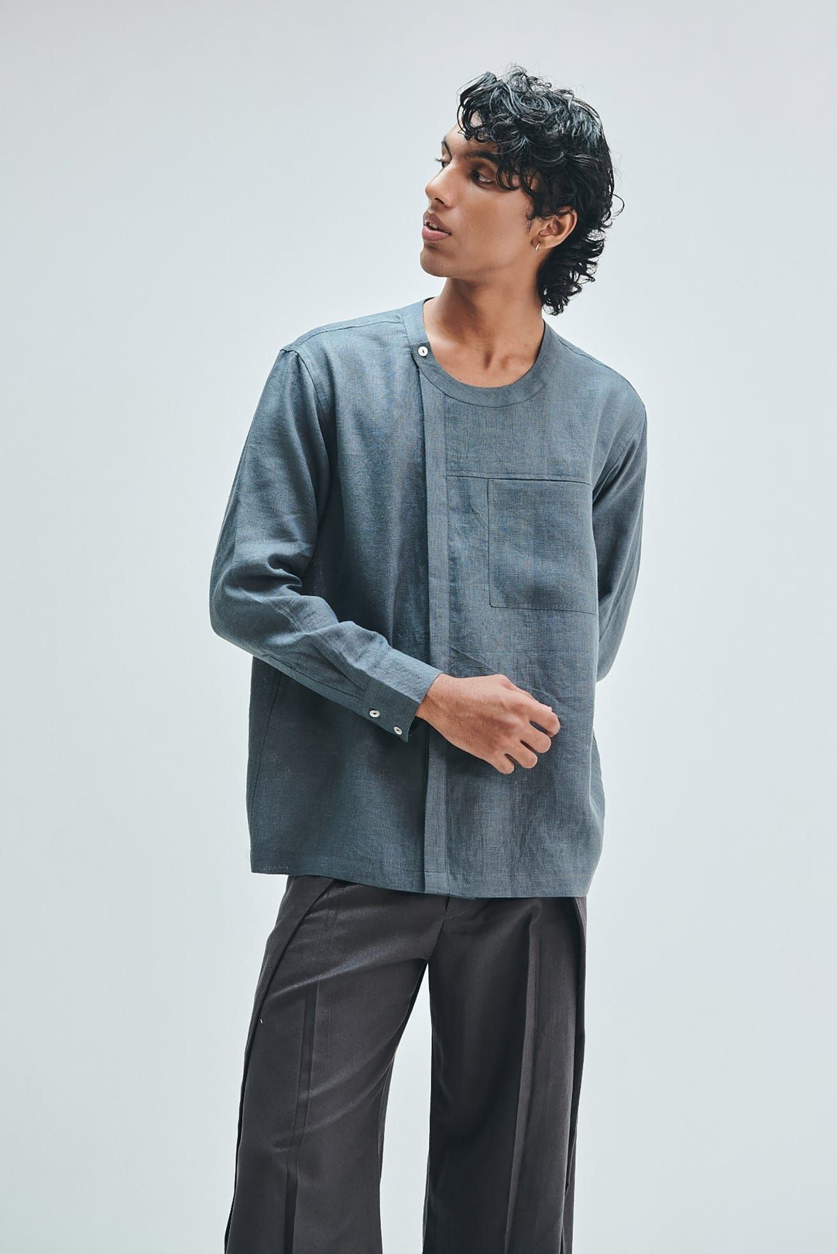 Slate Linen Men's Side Placket Shirt - image 4