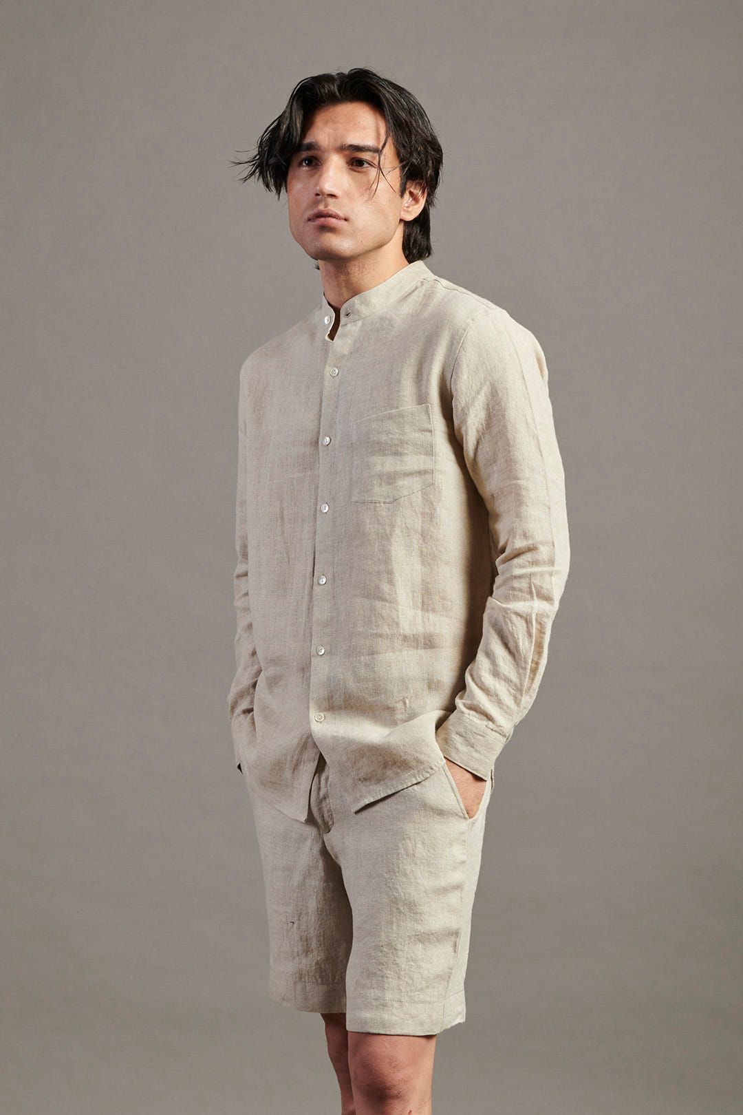 Undyed Linen Golf Shorts - image 6