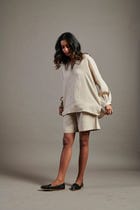 Undyed Linen Billow Top view 2