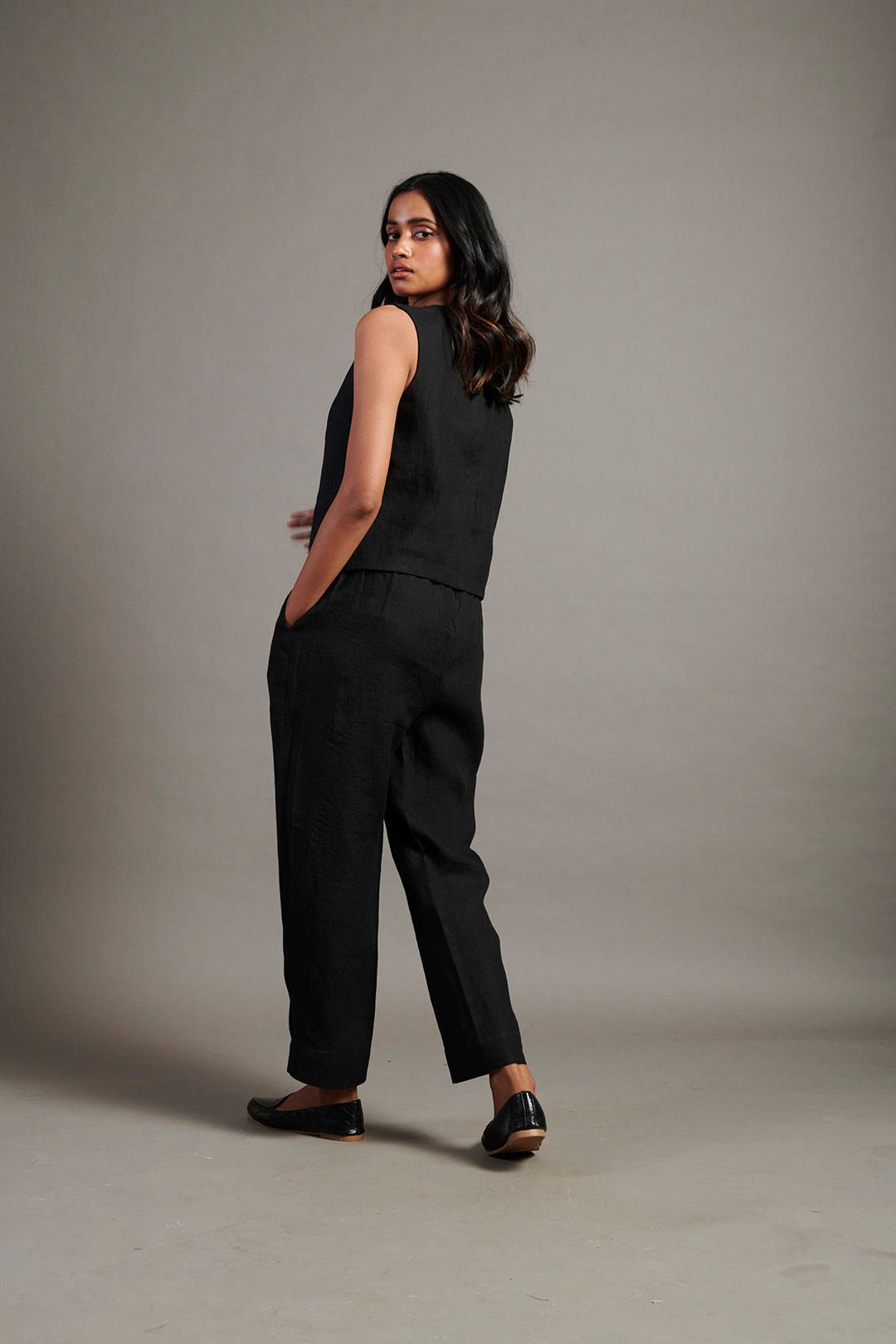 Kohl Co-Linen Waistcoat - image 8