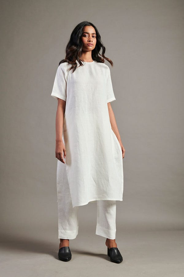 Saphed — Taj Co-Linen Half Sleeves Kurta