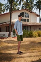 Sky Linen Men's Pleated Camp Collar Shirt view 2