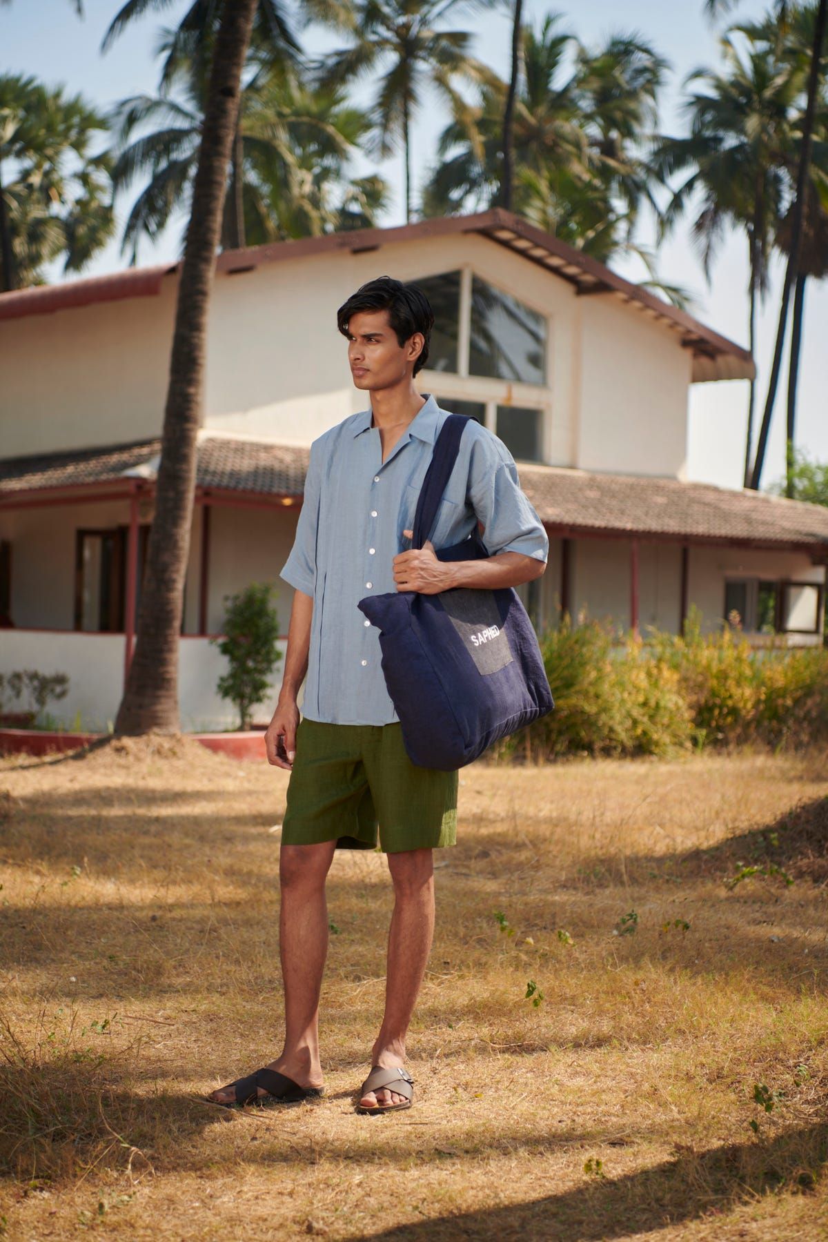 Sky Linen Men's Pleated Camp Collar Shirt - image 3