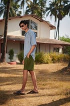 Sky Linen Men's Pleated Camp Collar Shirt view 8