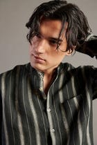 Dhaari Linen Band Collar Shirt - Sale view 6