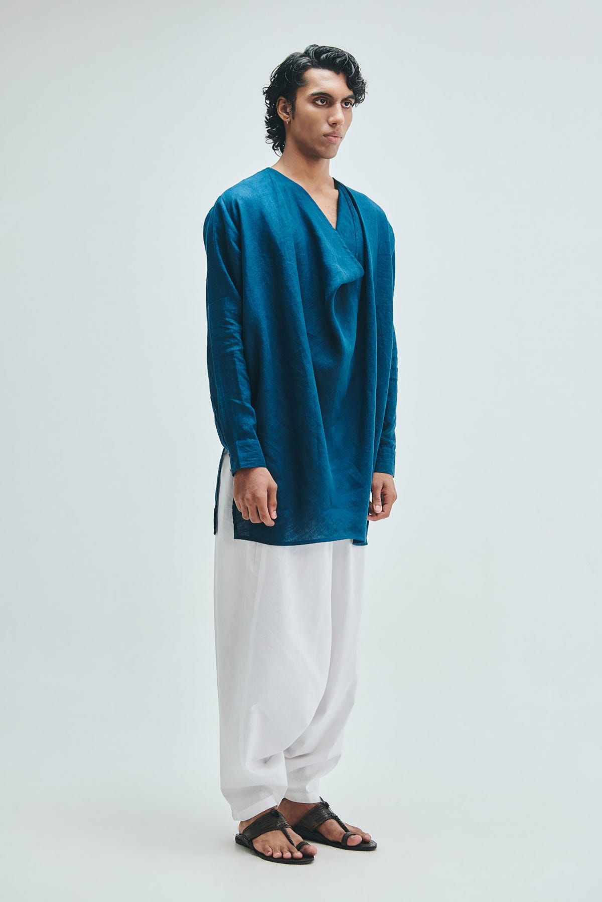 Indigo Linen Men's Cowl Neck Kurta - image 3