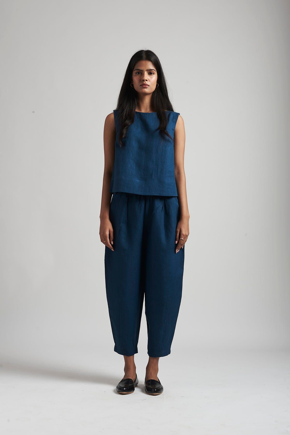Indigo Linen Lounge Overlay Set - image 4