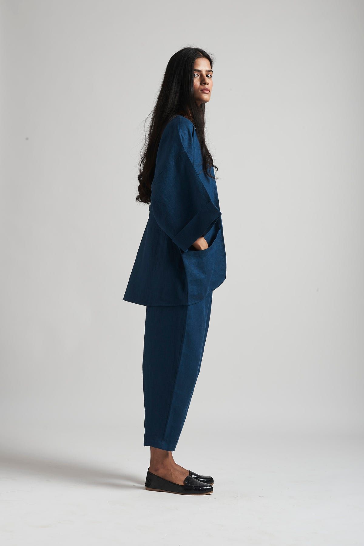 Indigo Linen Lounge Overlay Set - image 7