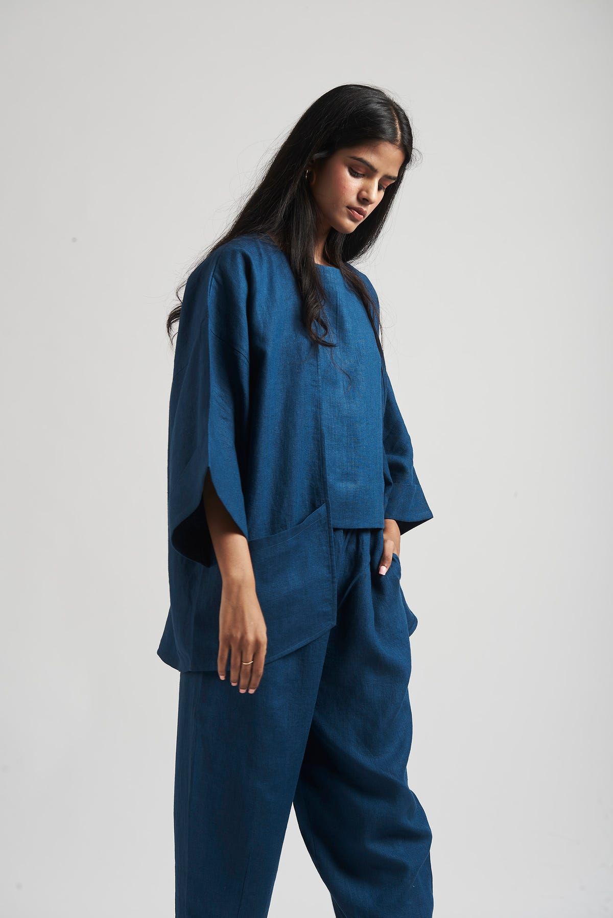 Indigo Linen Lounge Overlay Set - image 8