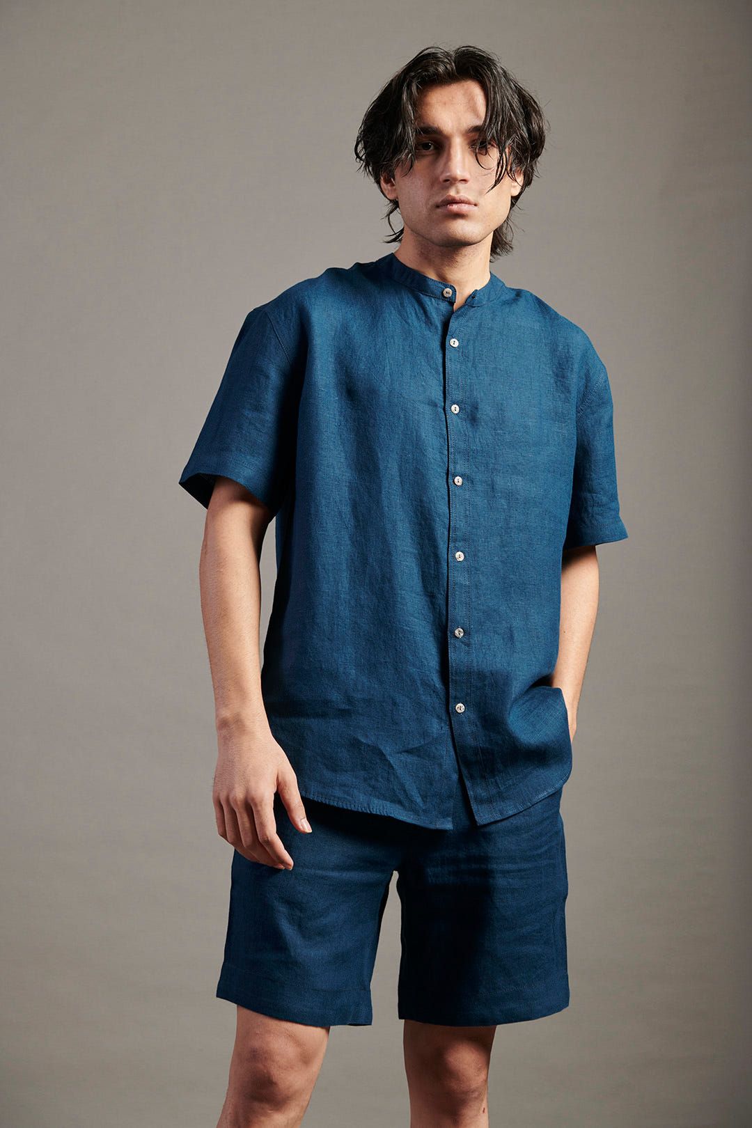 Indigo Linen Golf Shorts - image 2