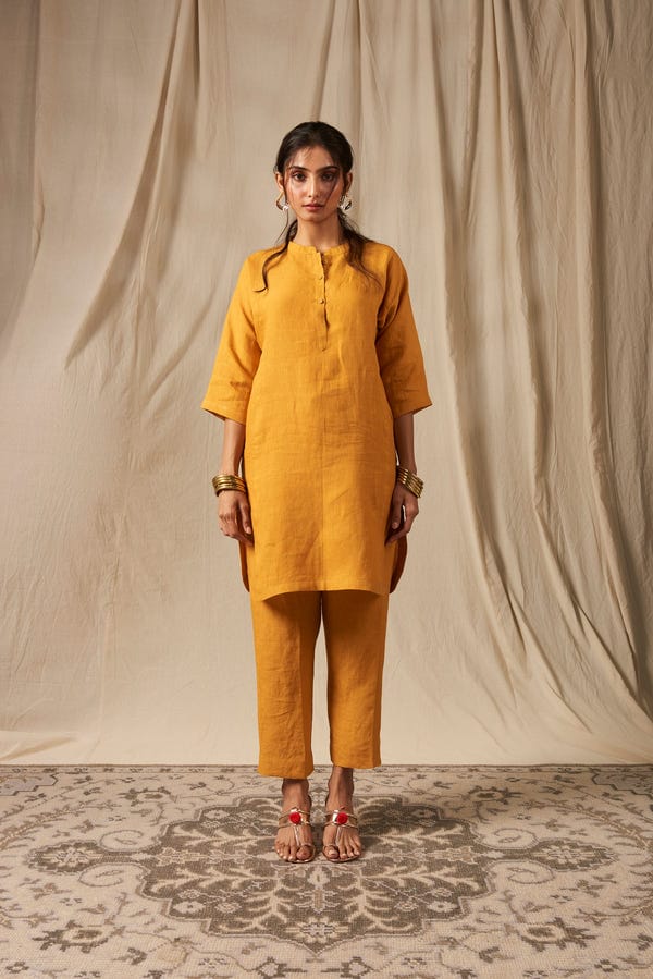 Saphed — Jaisalmer Co-Linen Panelled Kurta Set