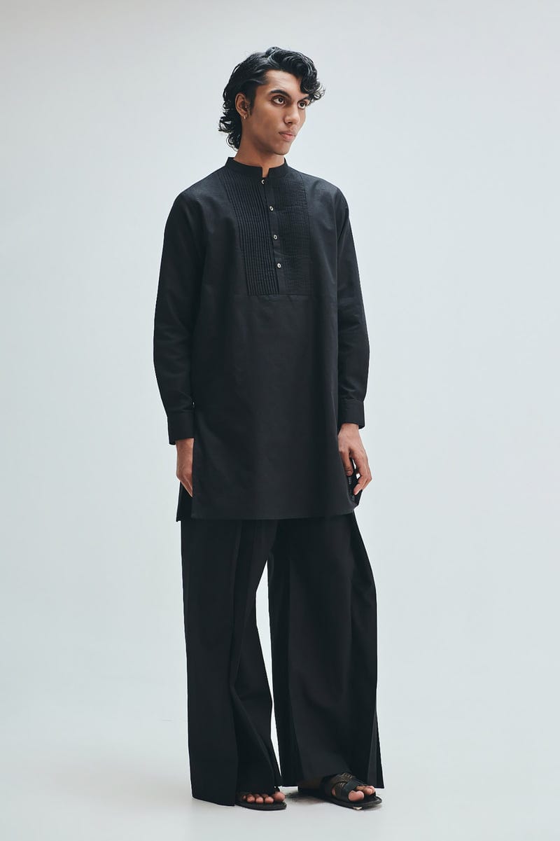 Kohl Co-Linen Men's Pleated Yoke Kurta Set
