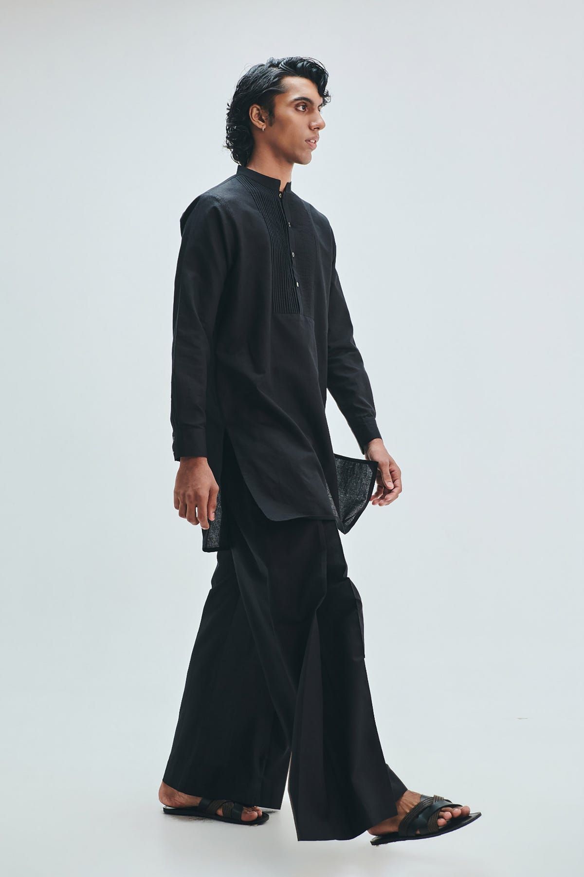 Kohl Co-Linen Men's Pleated Yoke Kurta Set - image 11