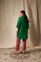 Panna Linen Panelled Kurta view 5