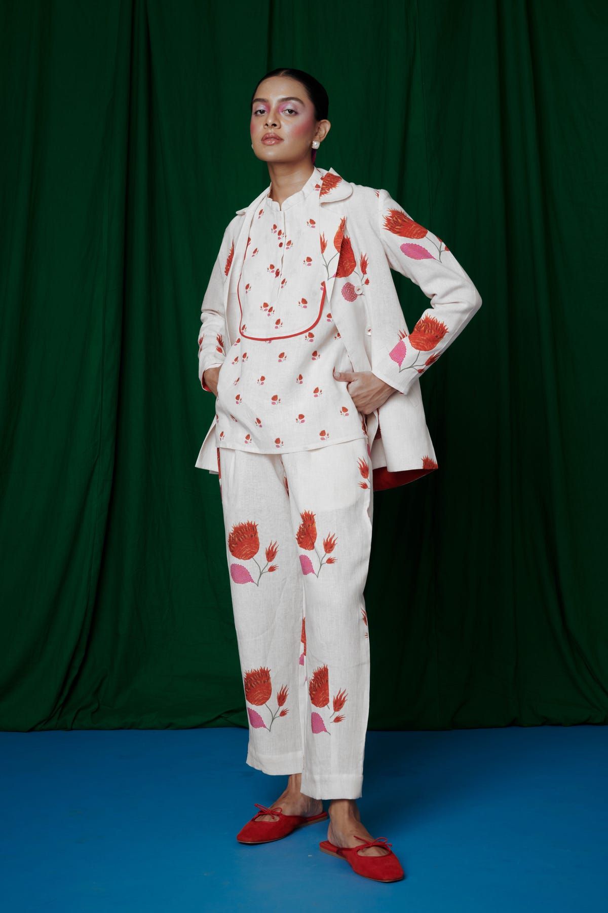 Wildflower Co-Linen Jacket and Lounge Pants - image 7