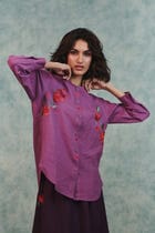 Berry Linen Embroidered Round Hem Shirt - Sale view 9