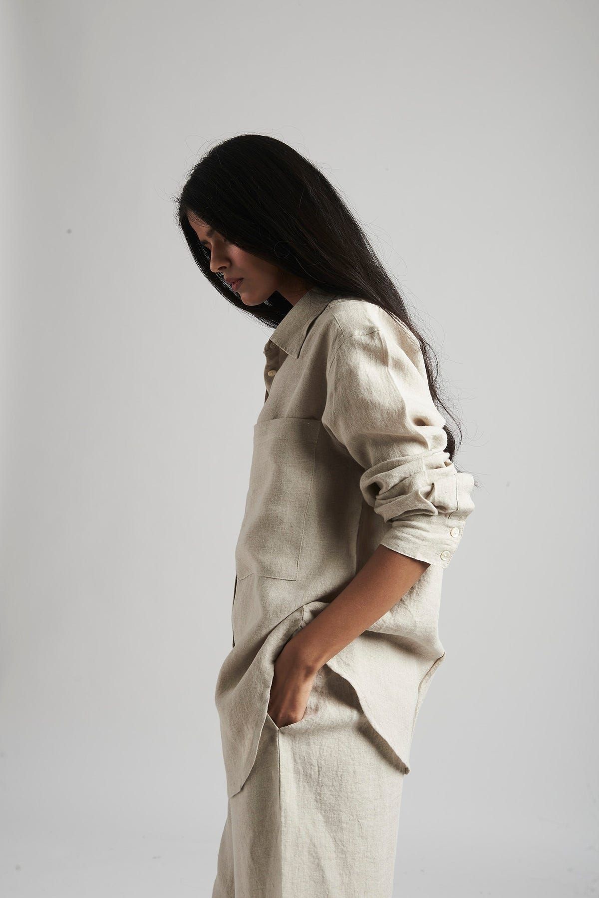 Undyed Linen Oversized Pocket Shirt Set - image 6
