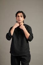 Kohl Co-Linen Men's Short Kurta view 6