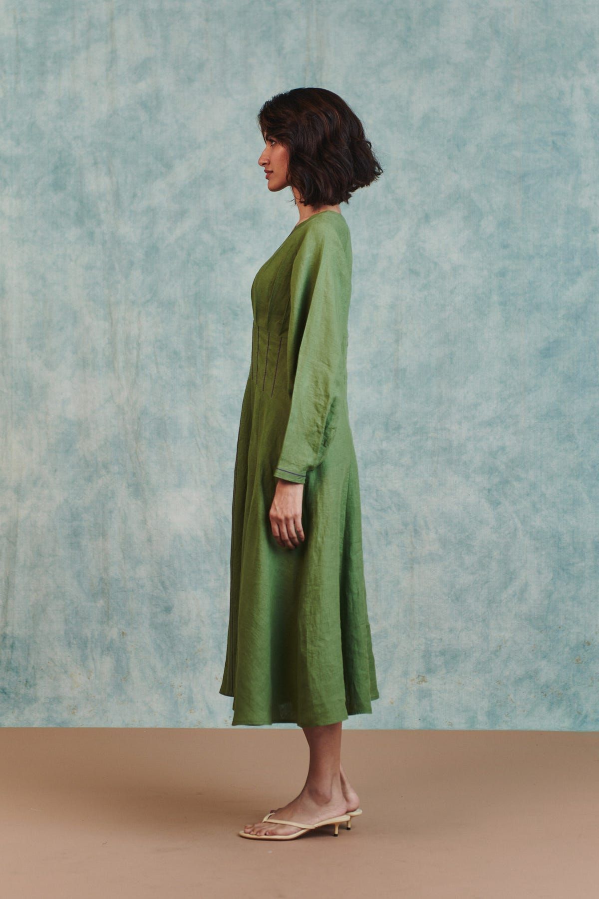 Moss Linen Pleated Waist Dress - image 4