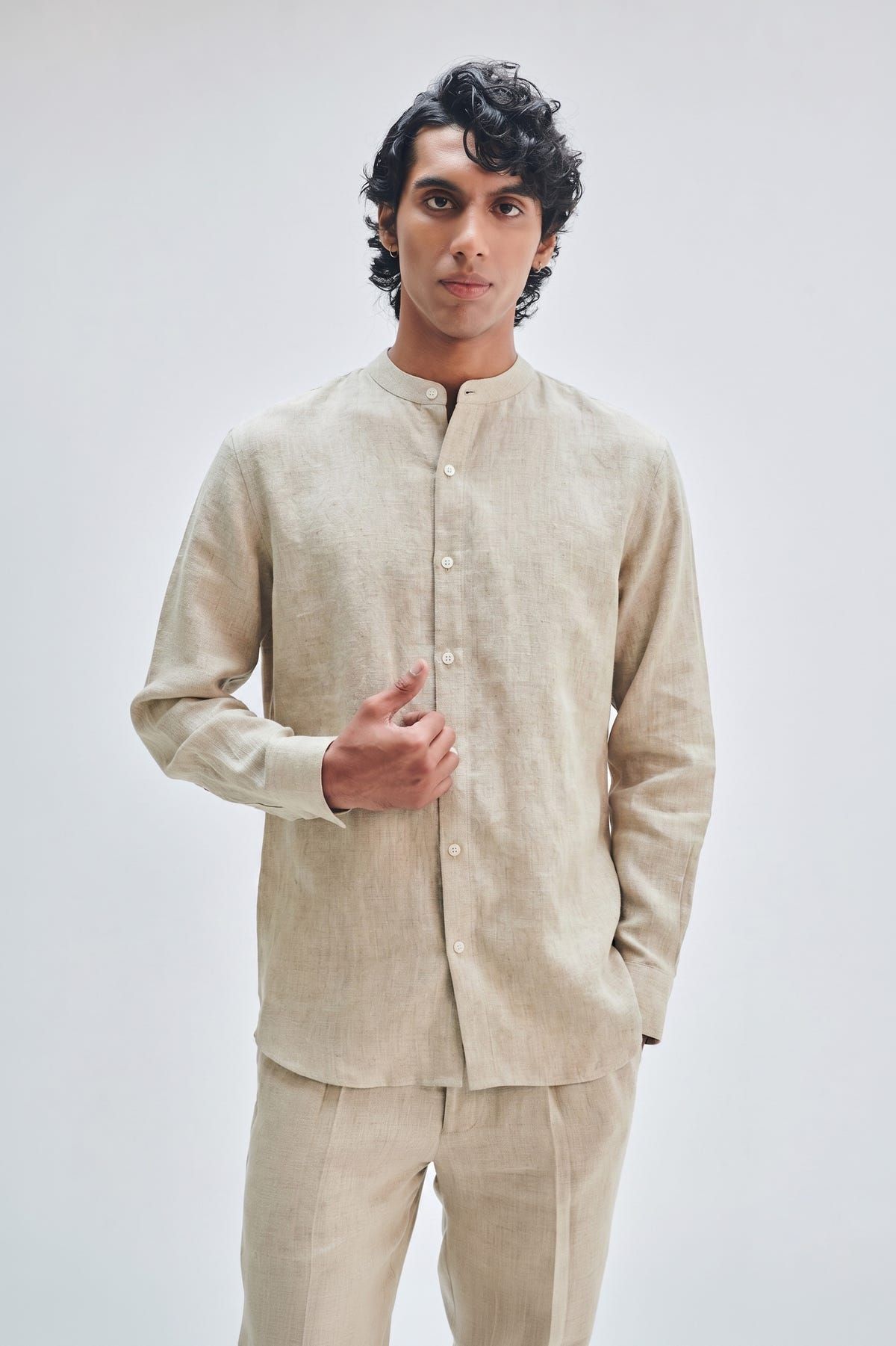 Undyed Linen Men's Band Collar Shirt - image 5