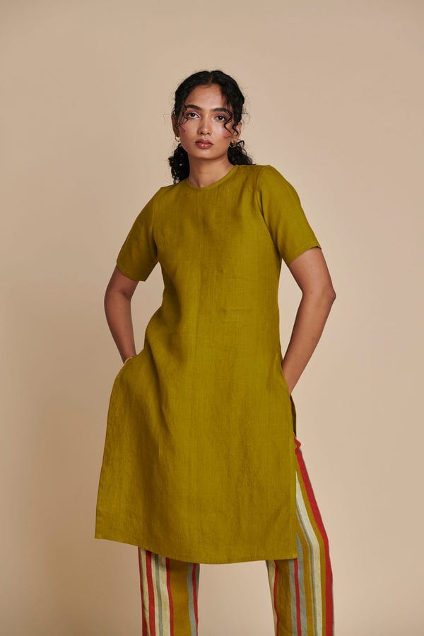 Saphed — Mehendi Linen Half Sleeves Kurta Set