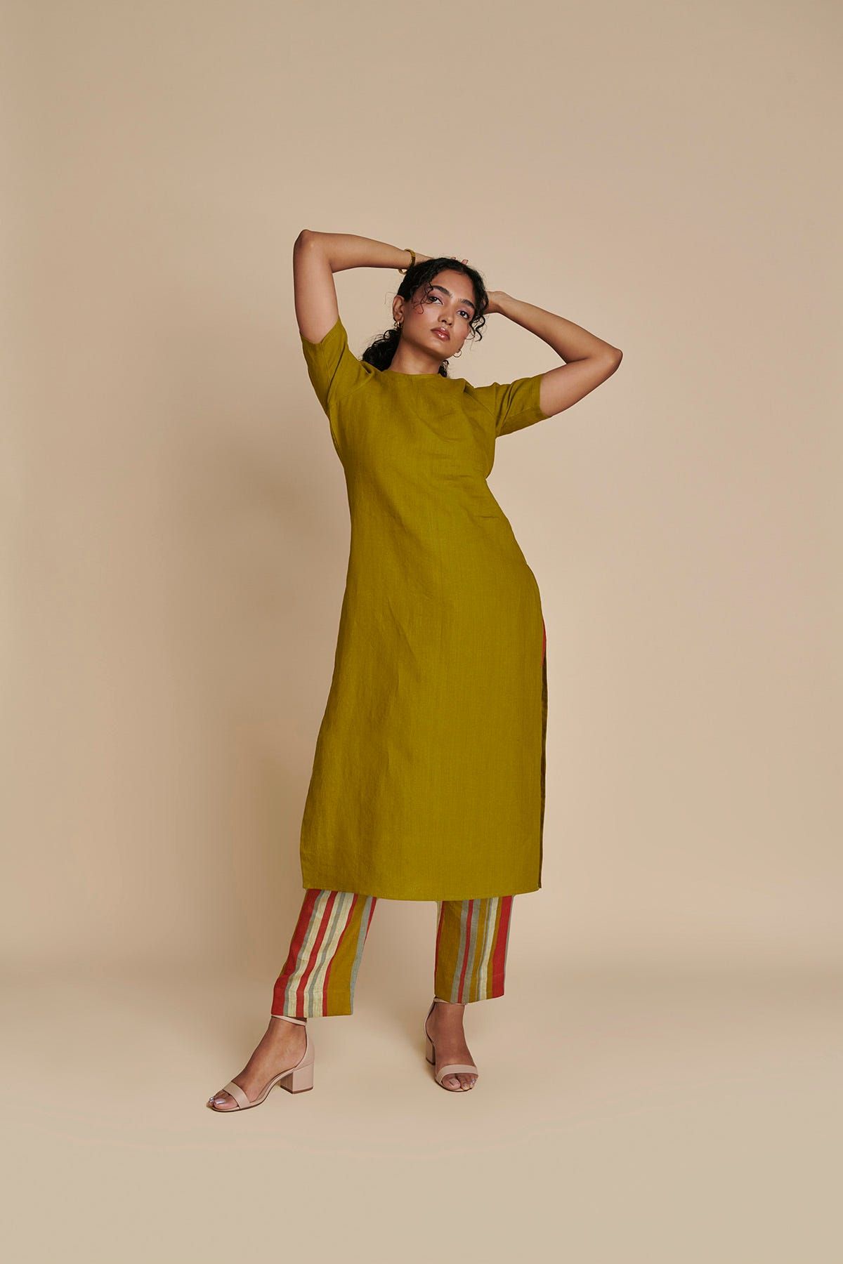Mehendi Linen Half Sleeves Kurta Set - image 5