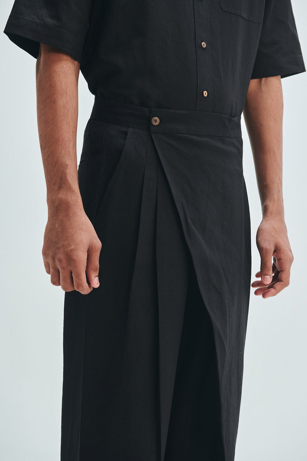 Kohl Co-Linen Men's Wrap Trousers - image 2