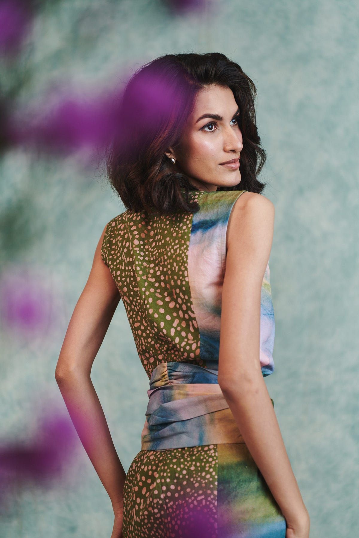 Prism Blot Co-Linen Tie Dress - image 7
