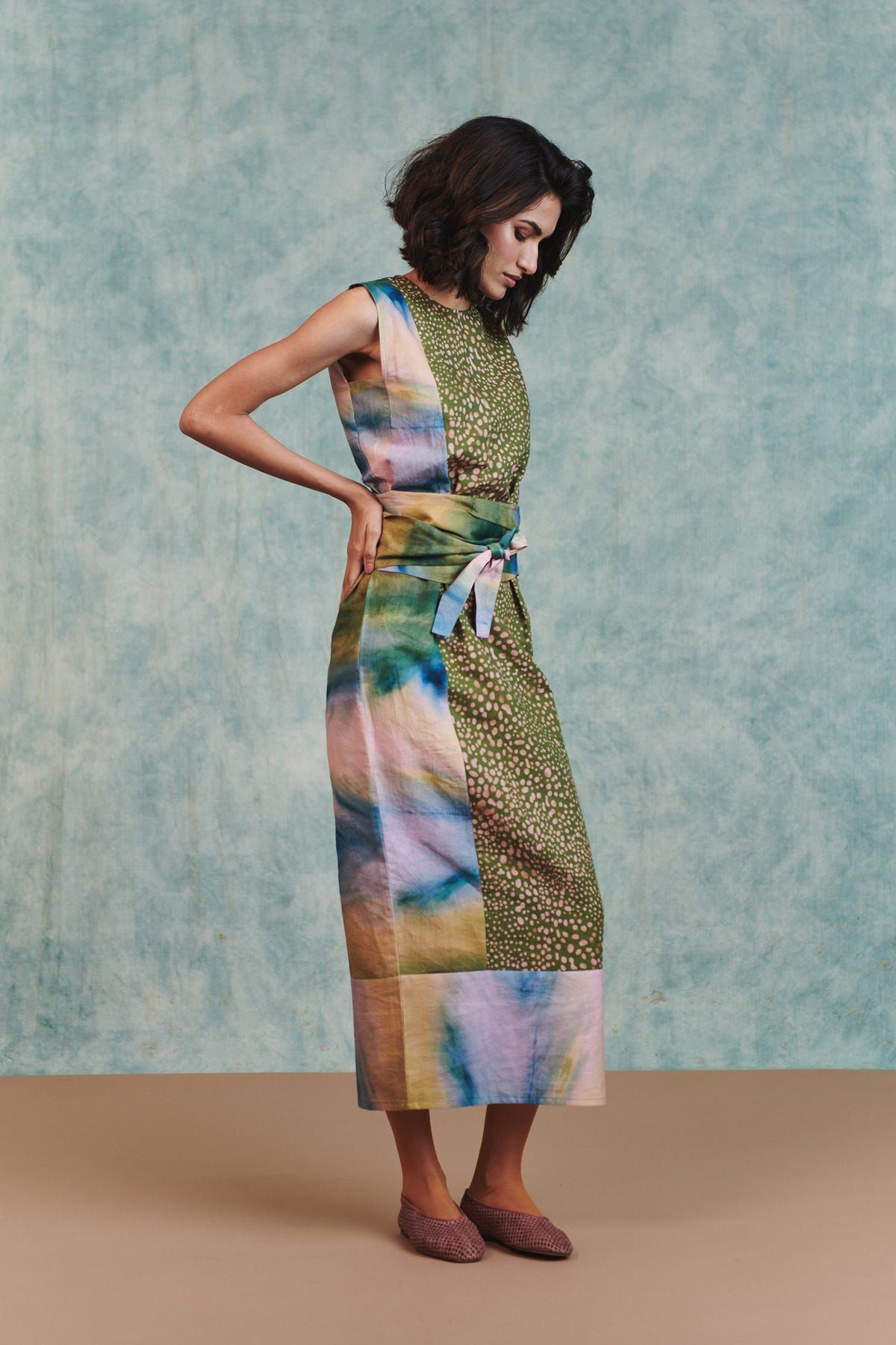 Prism Blot Co-Linen Tie Dress - image 8
