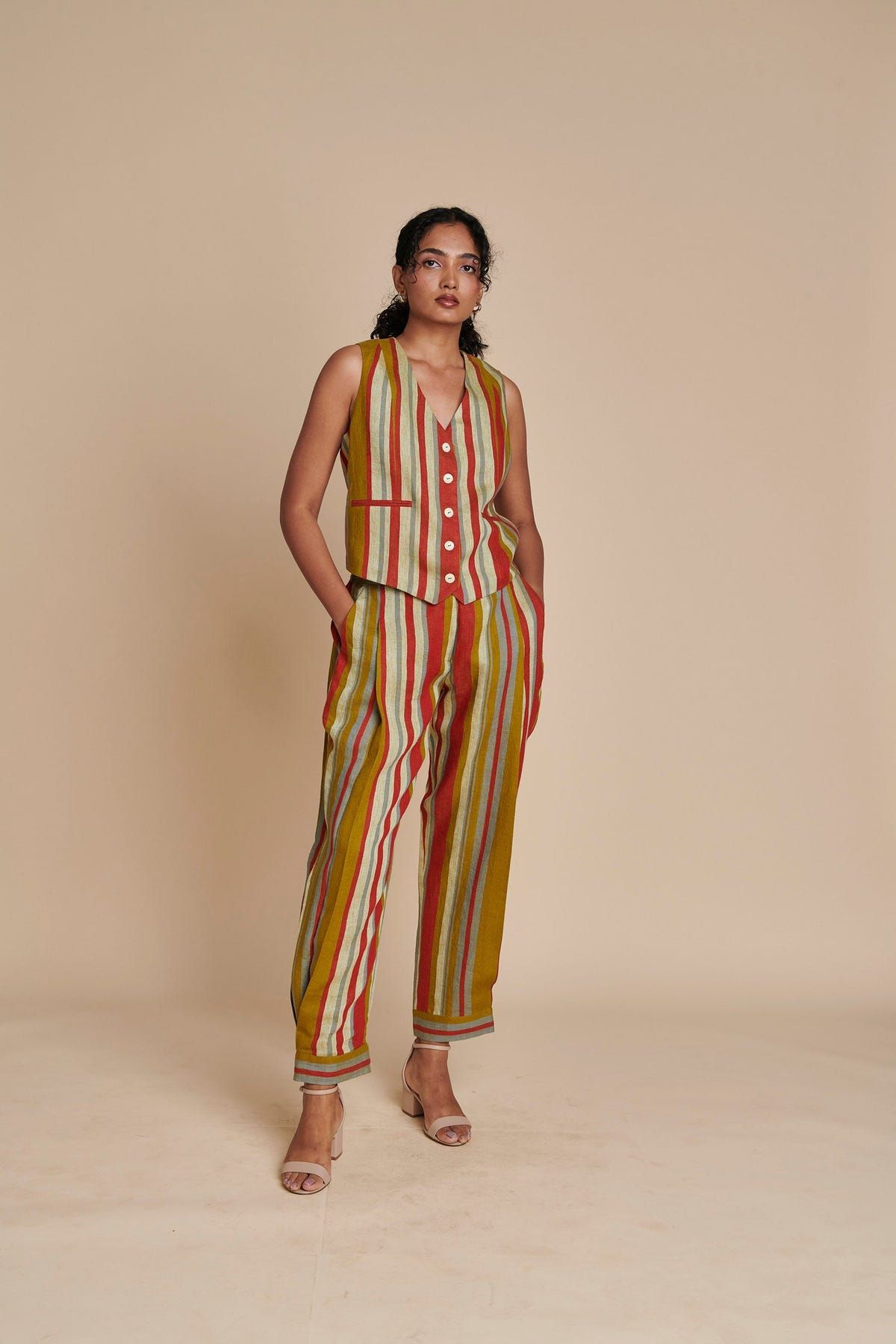Leher Linen Waist Coat - Sale - image 7