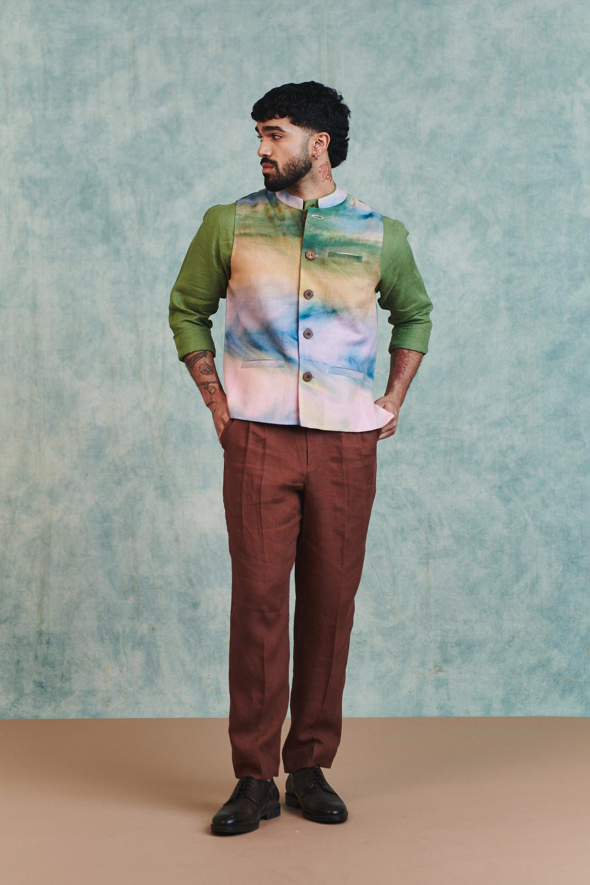 Chocolate Linen Men's Pleated Tapered Pants - image 2