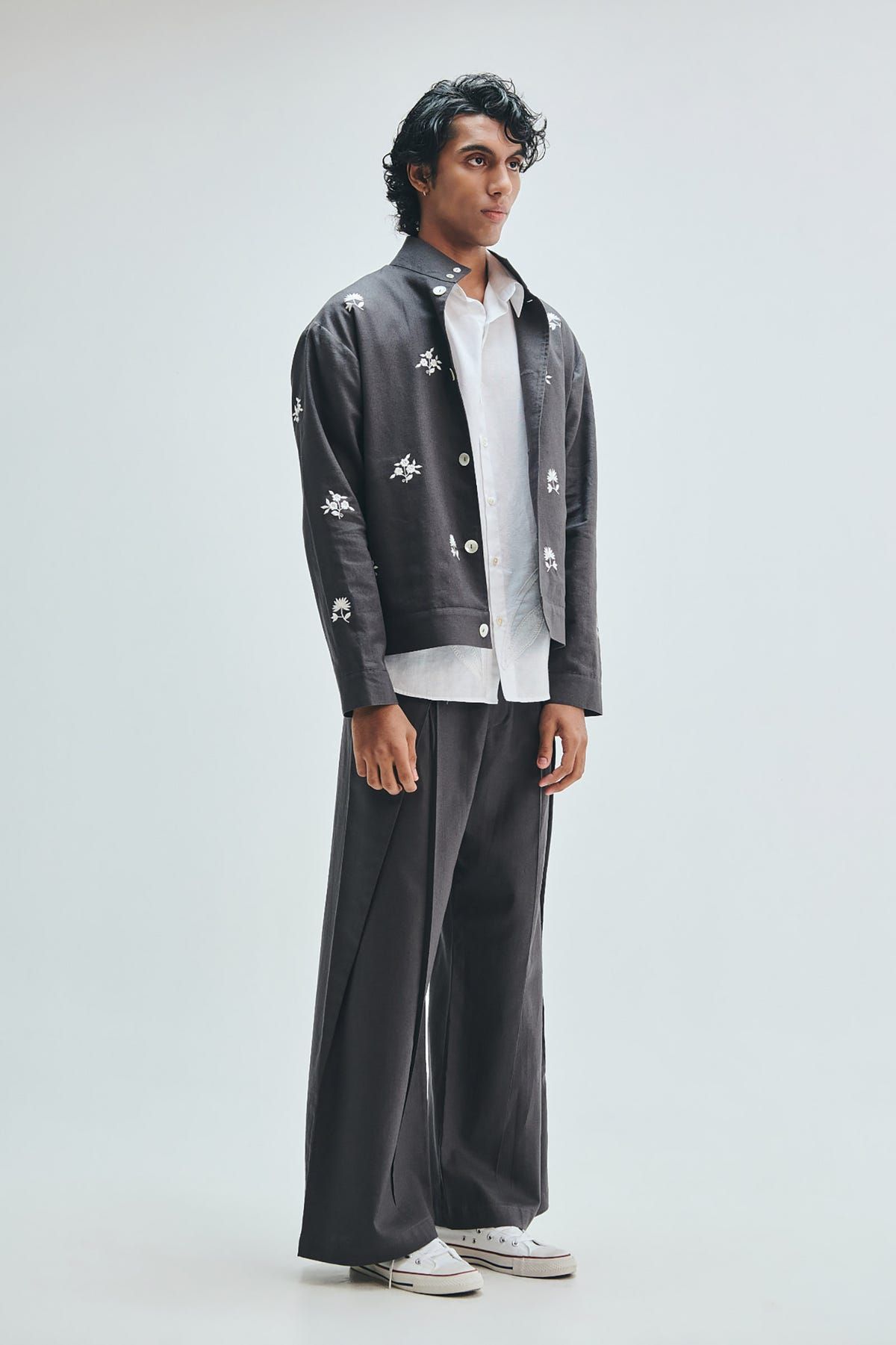 Pebble Co-Linen Men’s Overfold Trousers - image 4