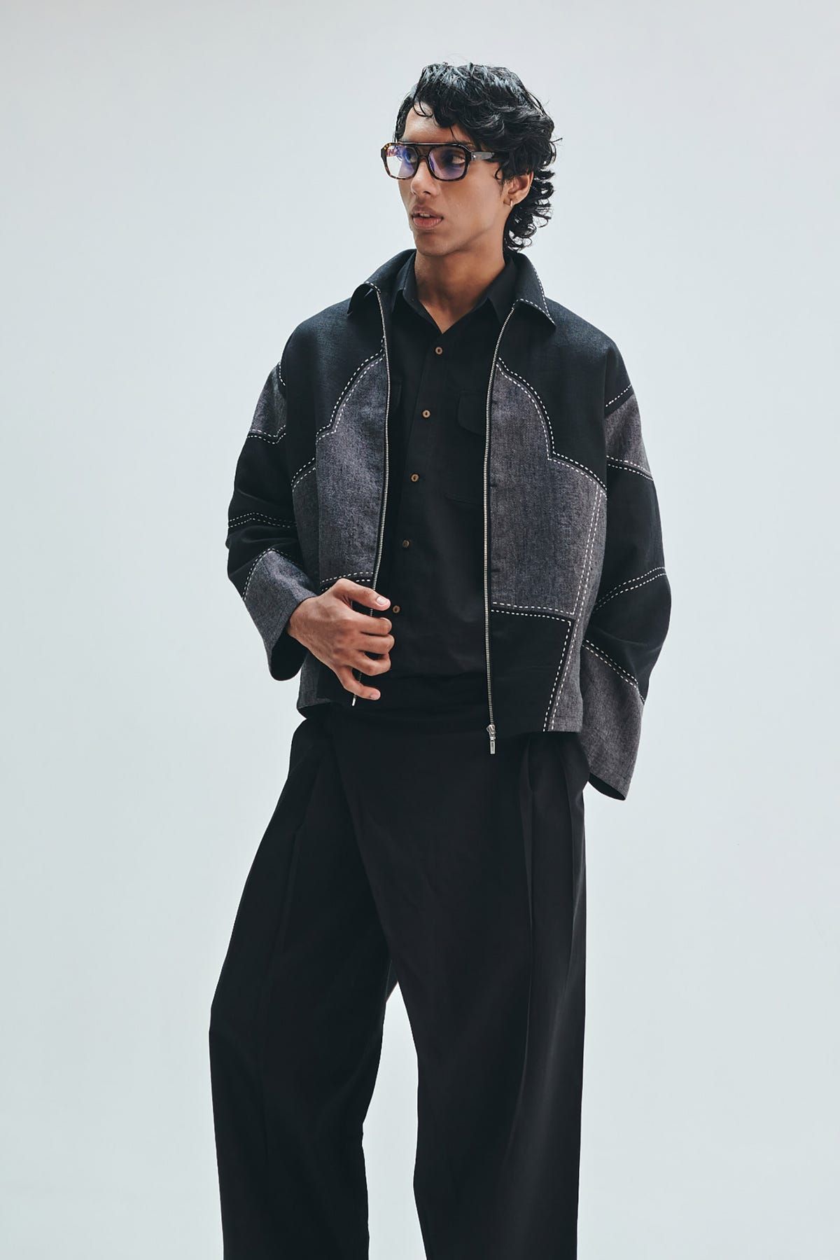 Linen Kantha Men’s Applique Panelled Jacket - image 9