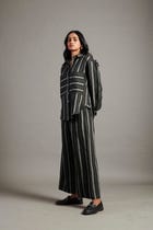 Dhaari Linen Oversized Pocket Shirt - Sale view 5