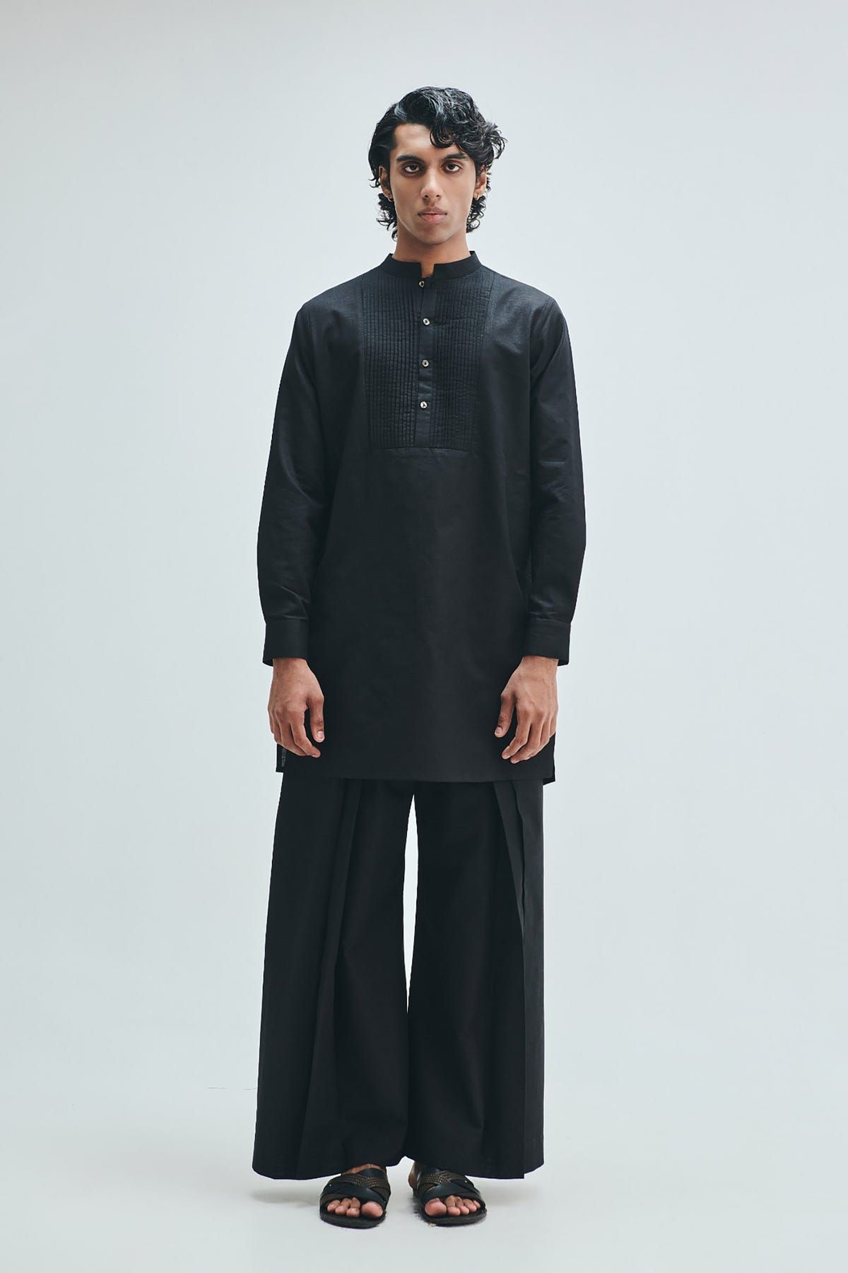 Kohl Co-Linen Men's Pleated Yoke Kurta - image 4