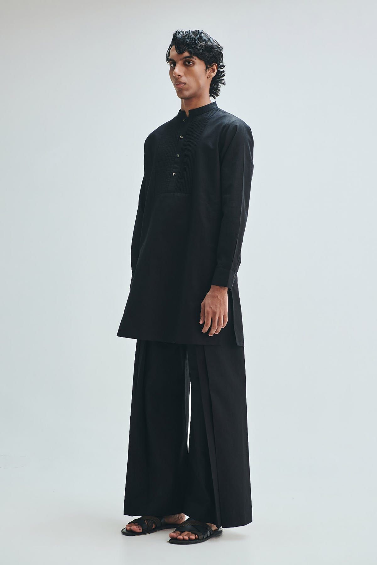 Kohl Co-Linen Men's Pleated Yoke Kurta - image 5