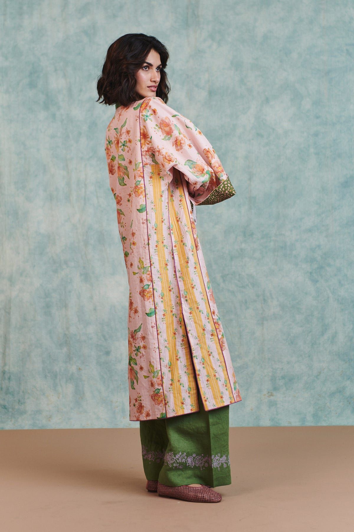 Flora Co-Linen Embroidered Multi-Panelled Kurta Set - image 7