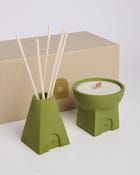 Saanj Soy Candle & Reed Diffuser Set view 1
