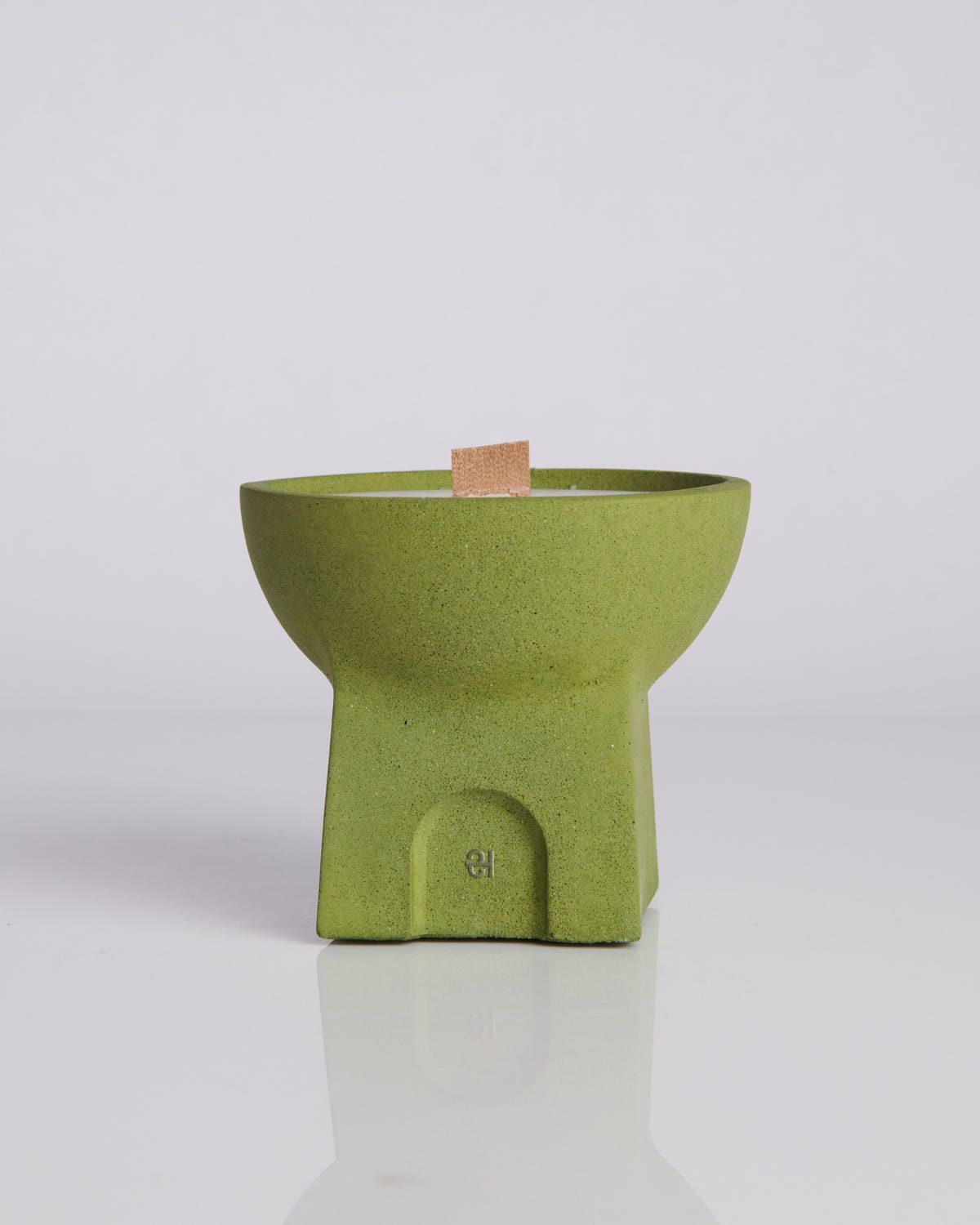 Saanj Soy Candle & Reed Diffuser Set - image 4