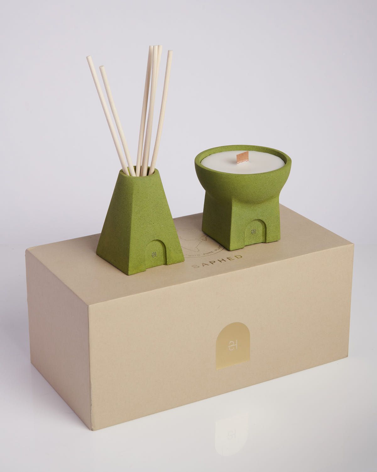 Saanj Soy Candle & Reed Diffuser Set - image 5