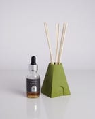 Saanj Soy Candle & Reed Diffuser Set view 6