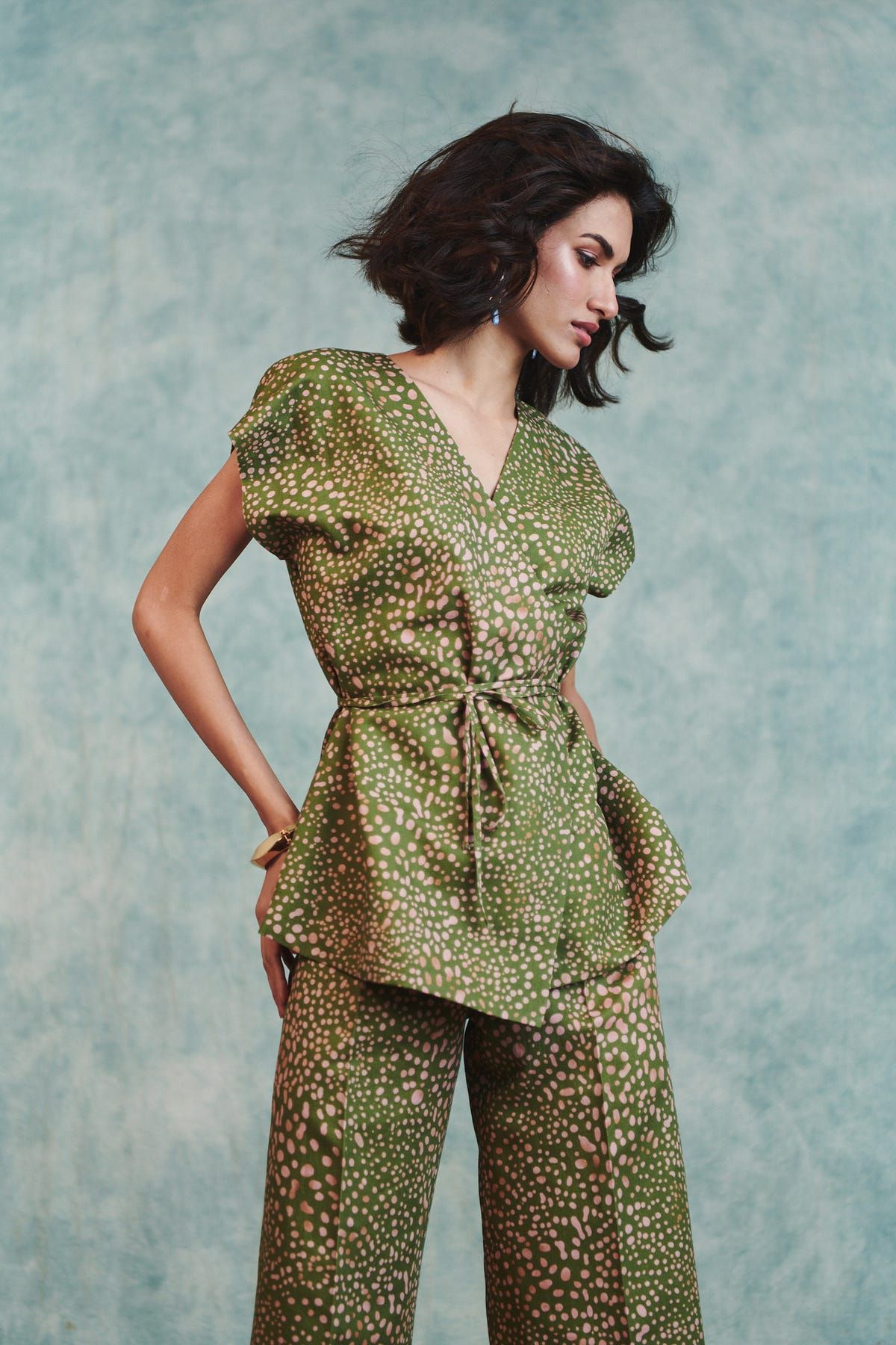 Blot Co-Linen Sleeveless Wrap Blazer Set - image 6