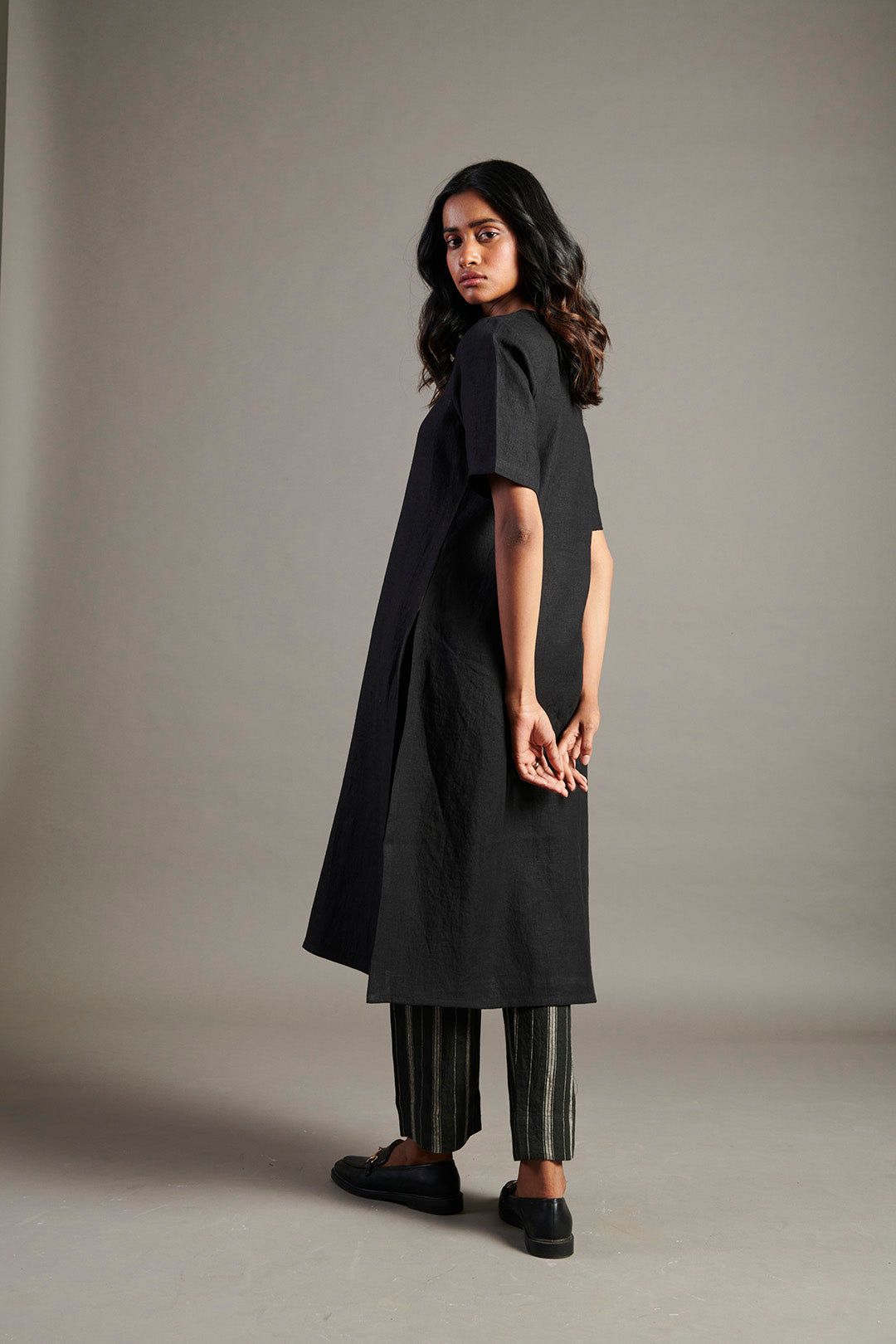 Kohl Co-Linen Half Sleeves Kurta - image 5