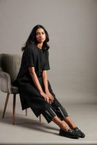 Kohl Co-Linen Half Sleeves Kurta view 6