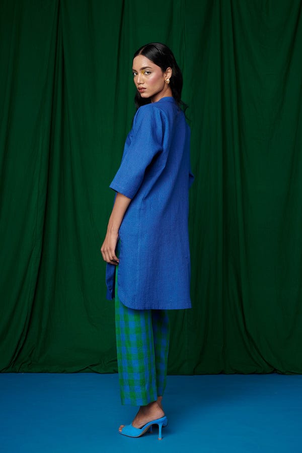 Saphed — Neelam Linen Panelled Kurta Set - Sale