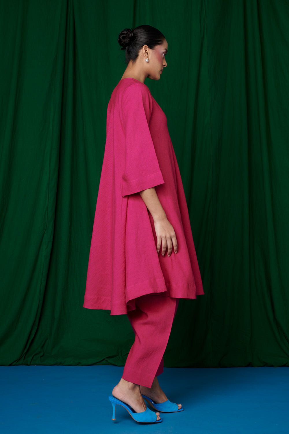 Rani Linen Pheran Kurta Set - image 4