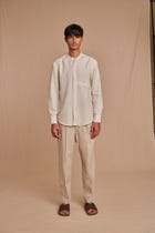Undyed Linen Men's Pleated Tapered Pants view 1